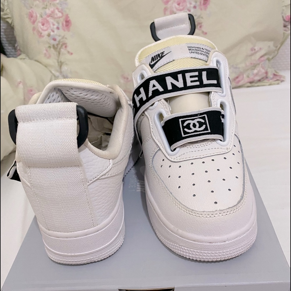 Vandy The Pink - Nike Air Force 1 Utility 'Chanel' sneakers size US4